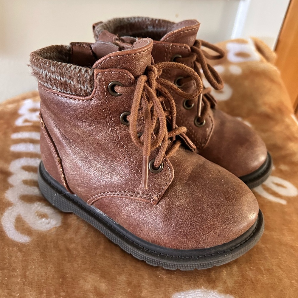 Wonder Nation Brown Boots with Knitted Trim and Lace-Up Design